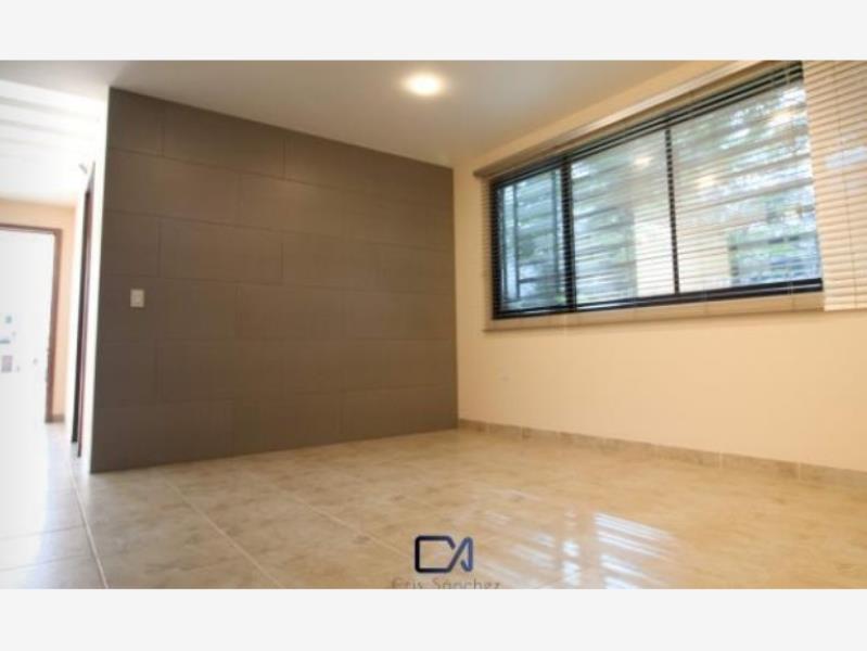 Casa en venta en Club Loyola, León