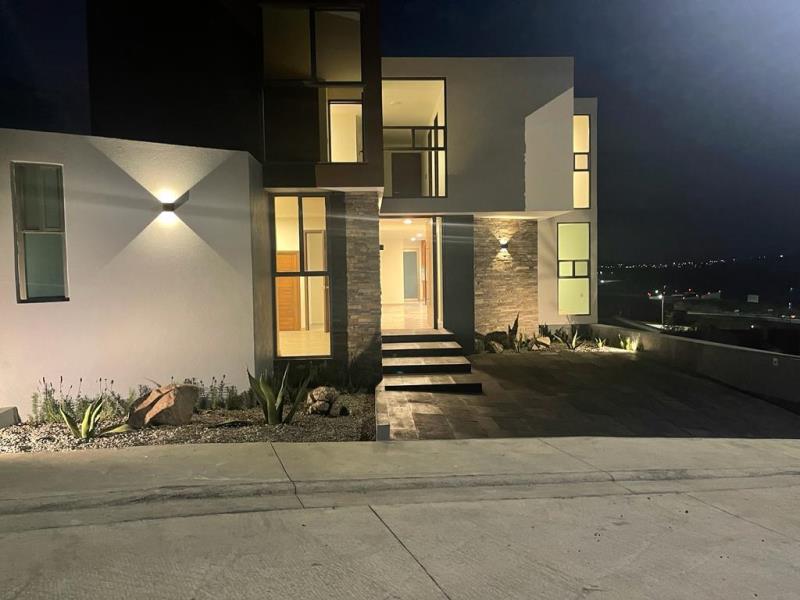 Casa en venta en Bosques Tres Marias, Morelia — foto 1 de 23