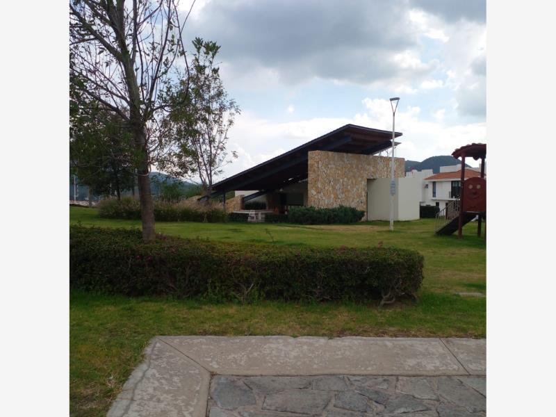 Casa en venta en Altara 2, Tlajomulco de Zúñiga, Jalisco