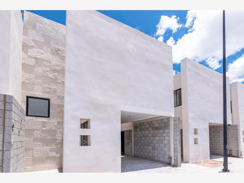 Casa en venta en Kalia Residencial, Torreón — foto 1 de 19