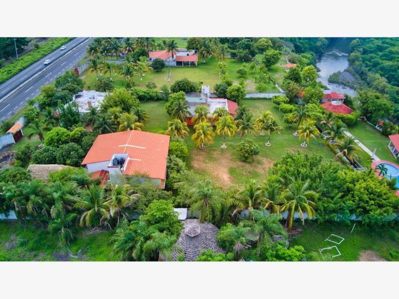 Casa en venta en Chichicaxtle, Puente Nacional, Veracruz