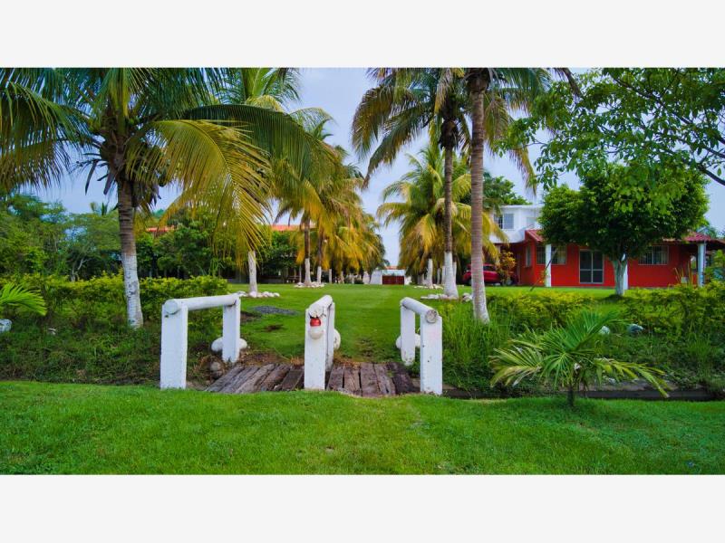 Casa en venta en Chichicaxtle, Puente Nacional, Veracruz
