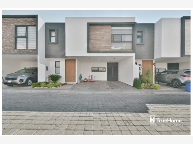 Casa en venta en La Carcaña, San Pedro Cholula — foto 1 de 25