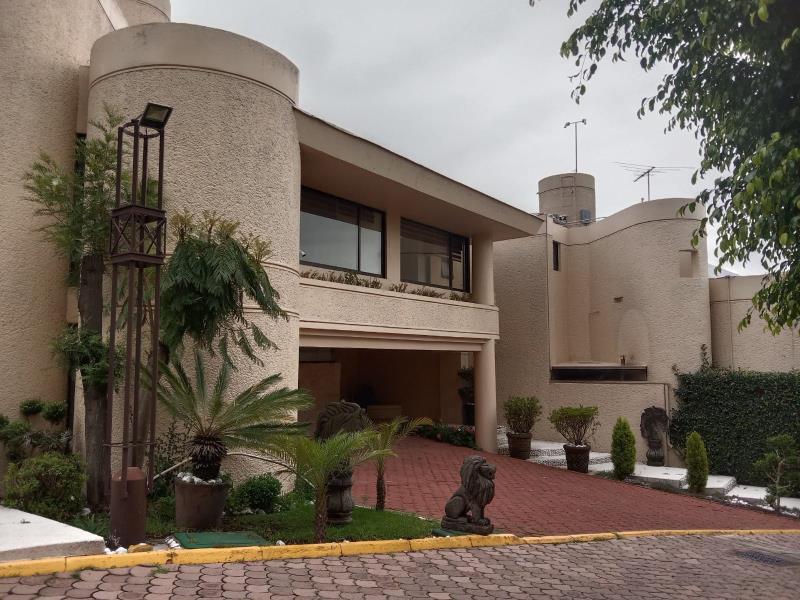 Casa en venta en Interlomas, Huixquilucan — foto 1 de 14