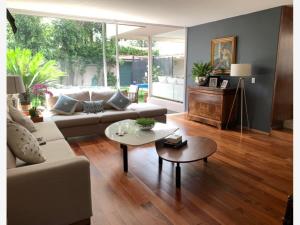 Casa en venta en Lomas de Tecamachalco Sección Bosques I y II, Huixquilucan, México