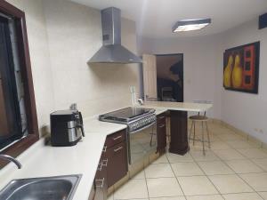 Casa en venta en Villa Jardin, Torreón — foto 3 de 16