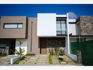 Casa en venta en La Camelina, Morelia, Michoacán de Ocampo Casa en venta en La Camelina, Morelia, Michoacán de Ocampo