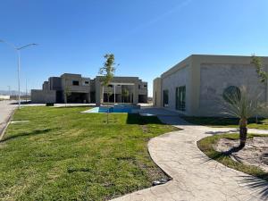 Casa en venta en Los Viñedos, Torreón — foto 2 de 18