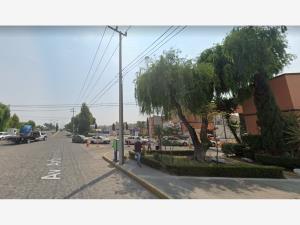 Casa en venta en San Mateo Otzacatipan, Toluca — foto 2 de 15