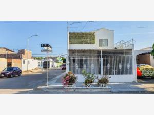 Casa en venta en Los Limones, Mazatlán, Sinaloa