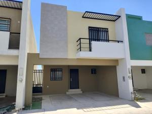 Casa en venta en Almería, Apodaca — foto 2 de 27