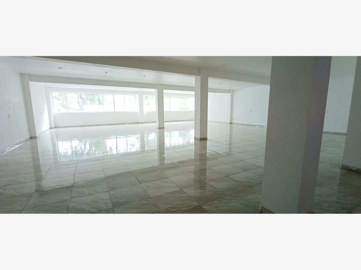 Edificio en renta en Mil Cumbres, Morelia — foto 1 de 7