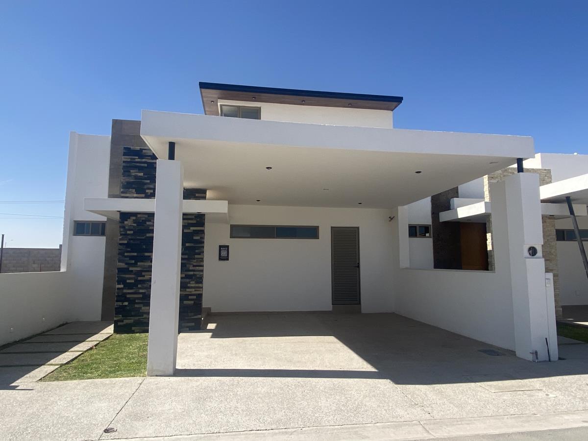 Casa en venta en Los Viñedos, Torreón — foto 1 de 17