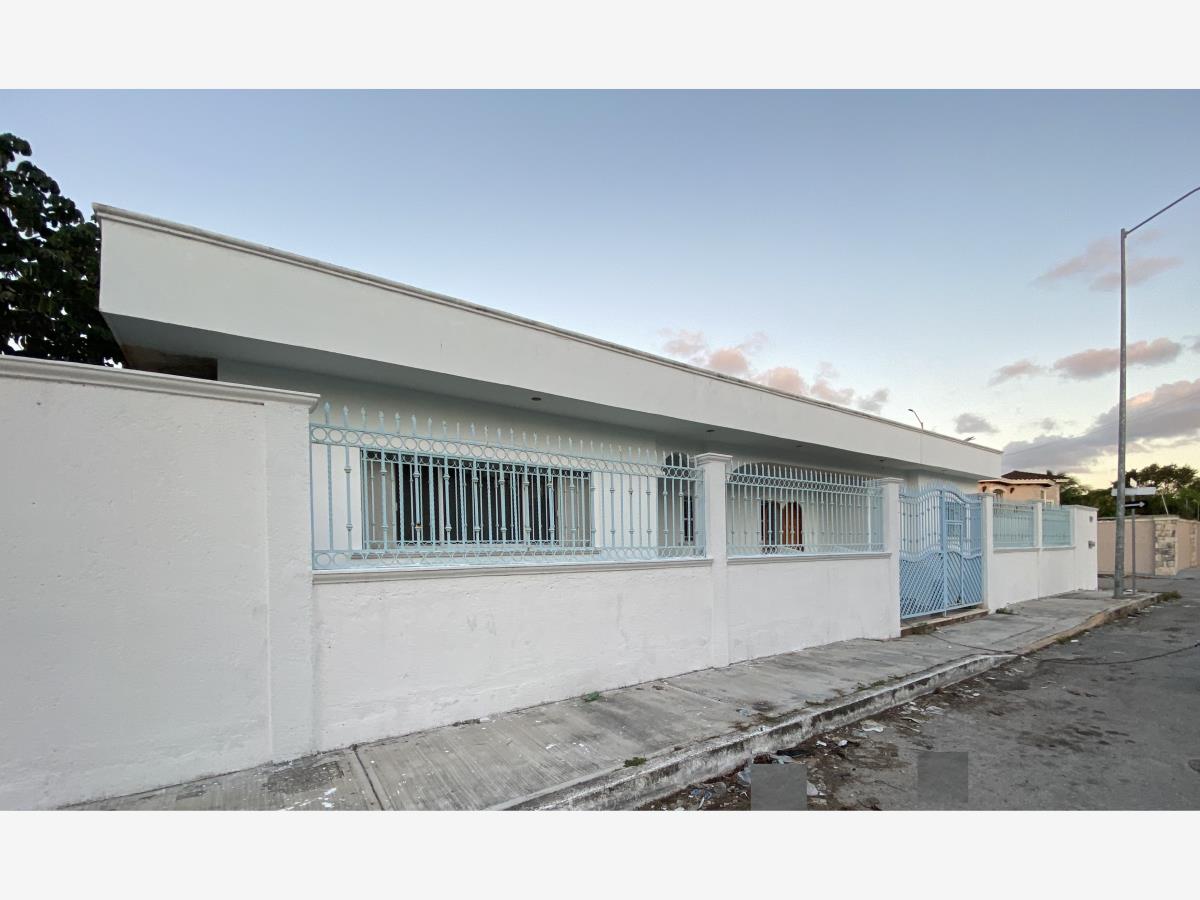Casa en venta en Playa del Carmen, Solidaridad — foto 1 de 41