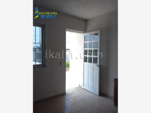 Departamento en venta en Técnicos y Profesionistas, Poza Rica de Hidalgo — foto 2 de 10