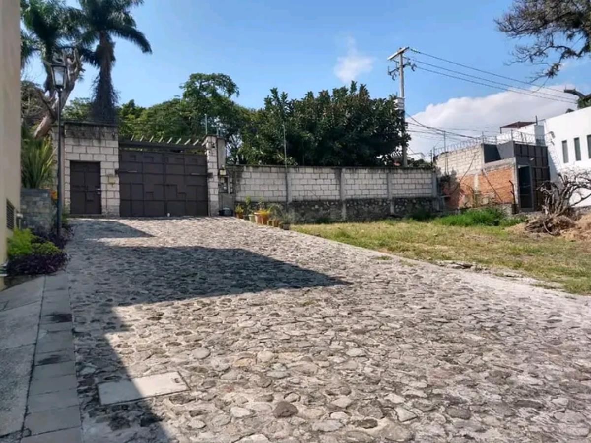 Terreno en venta en Chapultepec, Cuernavaca — foto 1 de 3