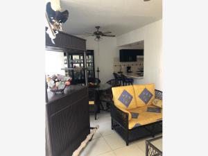 Casa en venta en Residencial Playa Dorada, Alvarado — foto 2 de 13