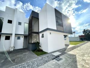 Casa en venta en San Salvador Tizatlalli, Metepec — foto 2 de 30