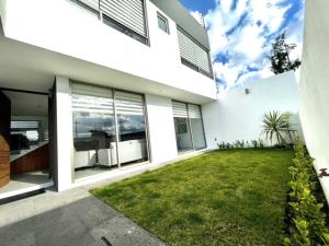 Casa en venta en San Salvador Tizatlalli, Metepec — foto 3 de 30