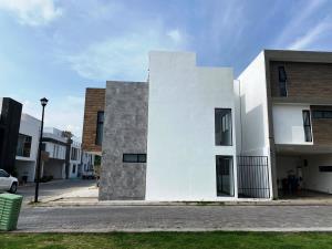 Casa en venta en San Juan Cuautlancingo, Cuautlancingo — foto 2 de 19
