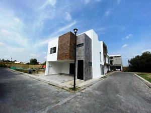 Casa en venta en San Juan Cuautlancingo, Cuautlancingo, Puebla