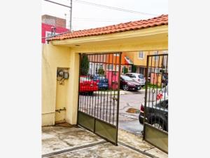 Casa en venta en Santa Maria Totoltepec, Toluca — foto 2 de 18
