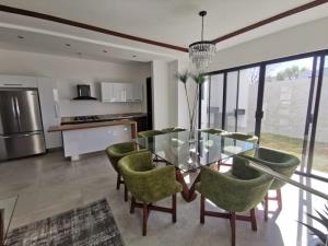 Casa en venta en Villas del Renacimiento, Torreón — foto 2 de 16