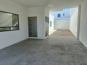 Casa en venta en Villas del Renacimiento, Torreón — foto 2 de 18