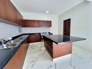 Casa en venta en Lomas de la Rioja, Alvarado — foto 3 de 20
