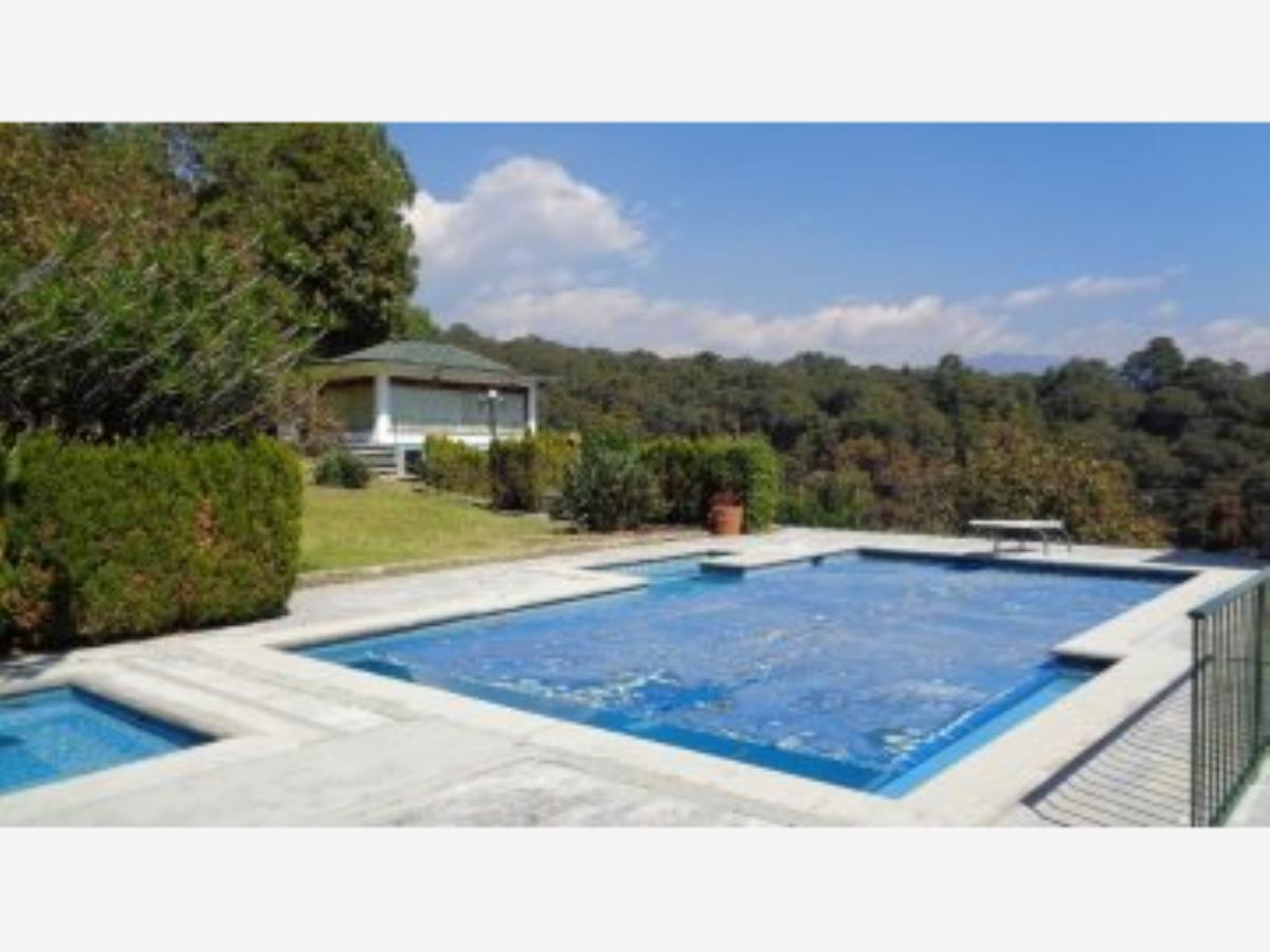 Casa en venta en Del Bosque, Cuernavaca — foto 1 de 47