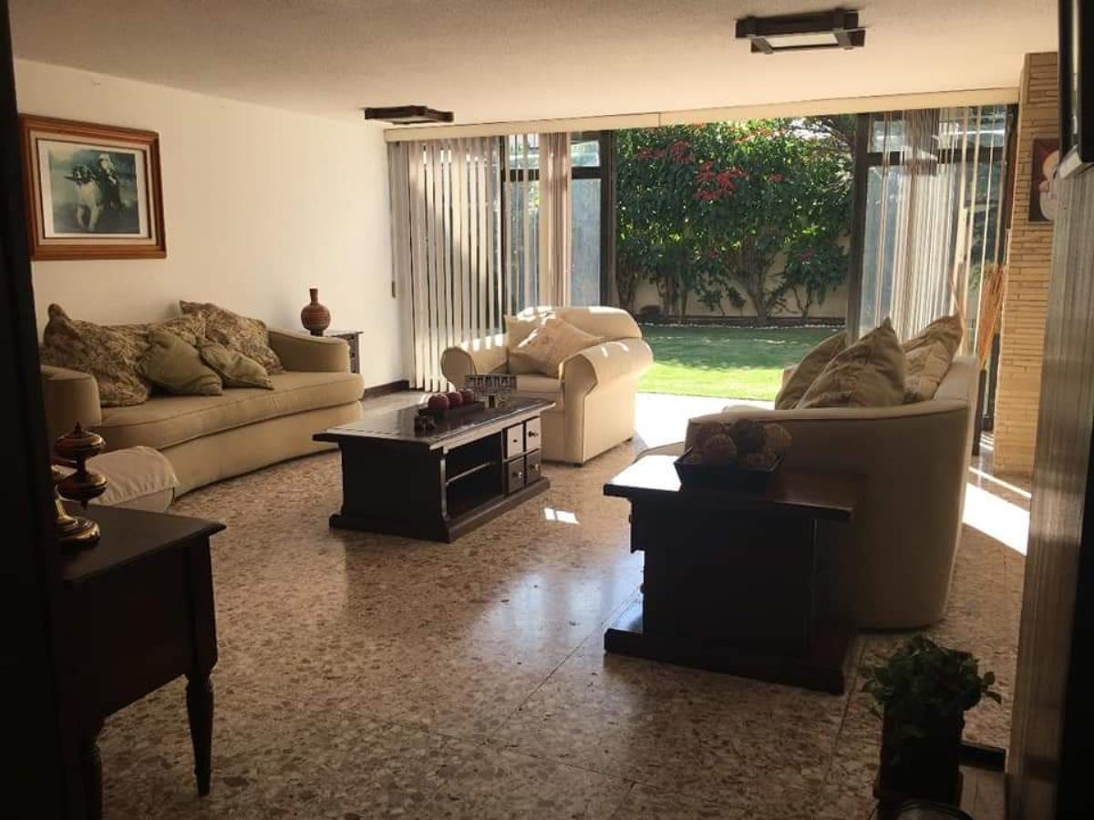 Casa en venta en Jardines de la Florida, Naucalpan de Juárez — foto 1 de 18