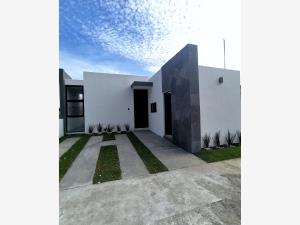 Casa en venta en Campestre Comala, Comala — foto 2 de 16