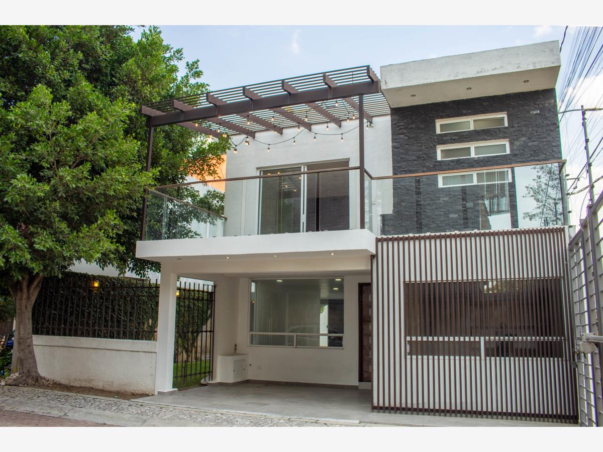 Casa en venta en Santiago Momoxpan, San Pedro Cholula — foto 1 de 35