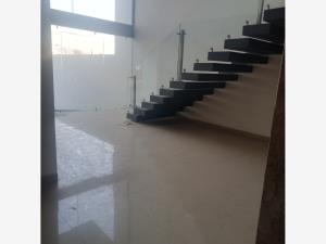 Casa en venta en Porta Fontana, León — foto 2 de 11