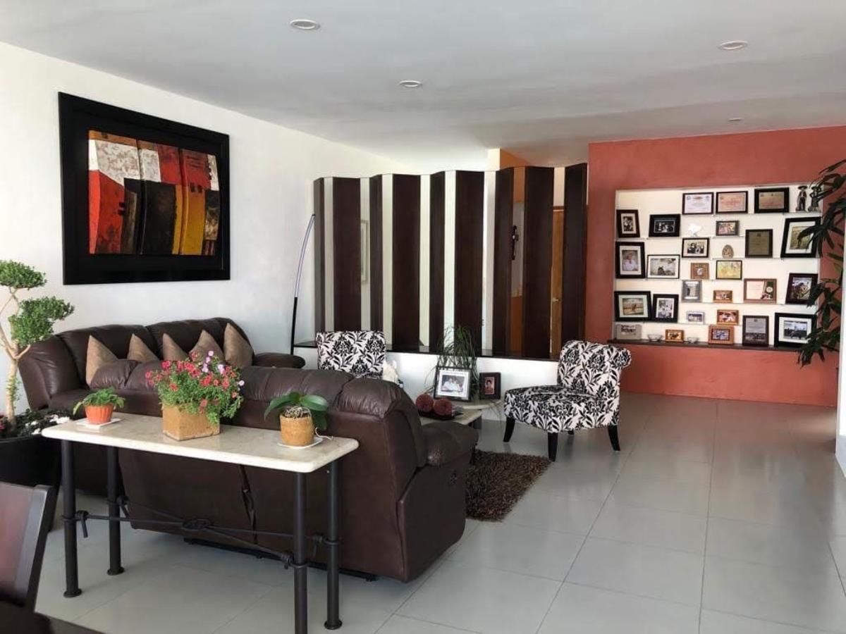 Casa en venta en Burgos Bugambilias, Temixco — foto 1 de 21