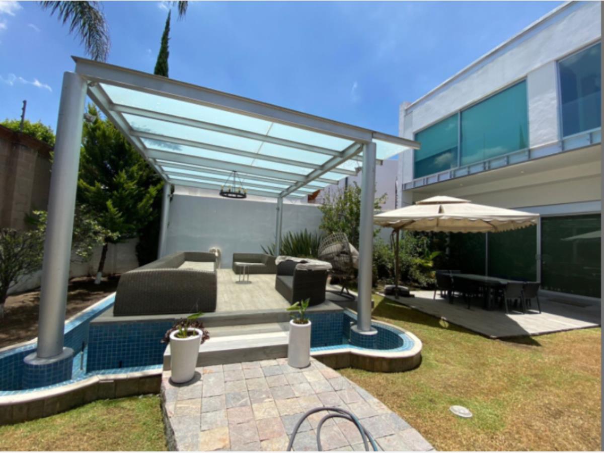 Casa en venta en Lomas de Angelópolis, San Andrés Cholula — foto 1 de 14