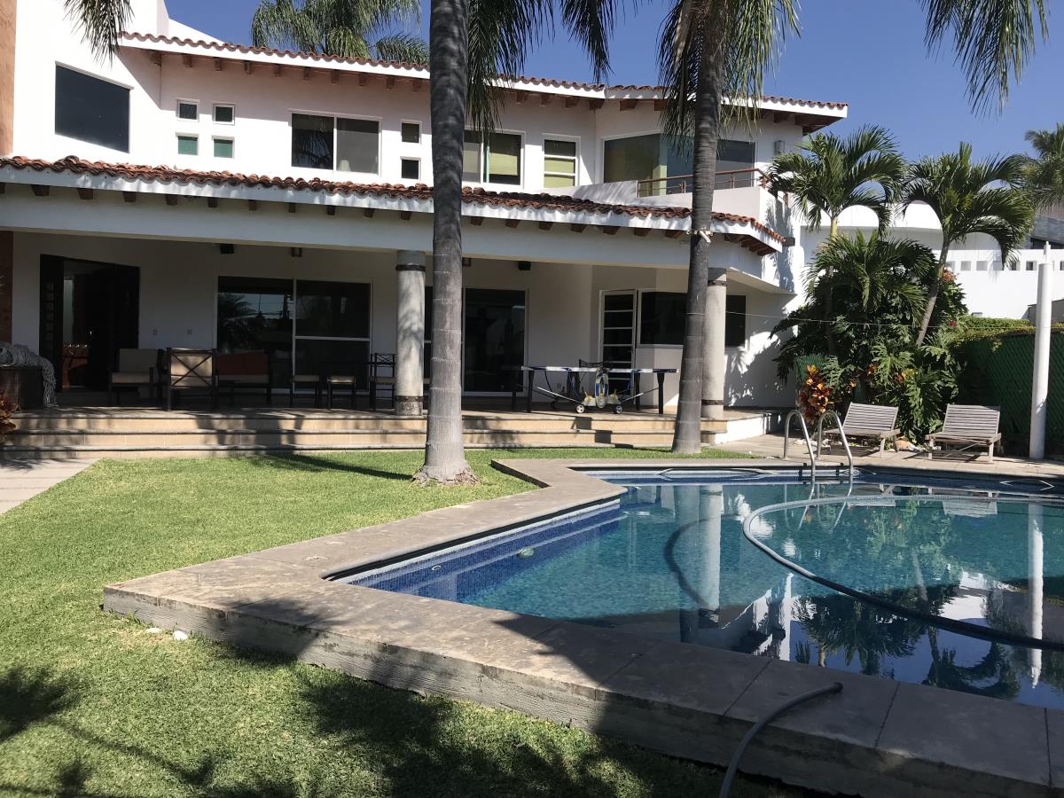 Casa en venta en Lomas de Cocoyoc, Atlatlahucan — foto 1 de 20