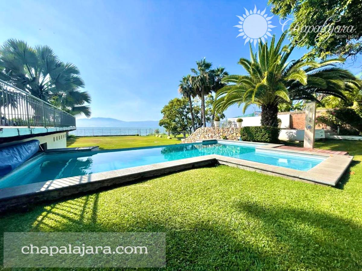 Casa en venta en Ajijic Centro, Chapala — foto 1 de 18