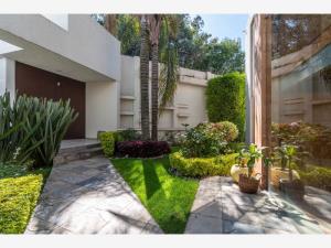 Casa en venta en Jardines del Pedregal de San Angel, Coyoacán — foto 2 de 36