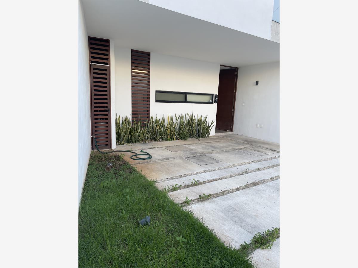 Casa en renta en Benito Juárez Nte, Mérida — foto 1 de 18