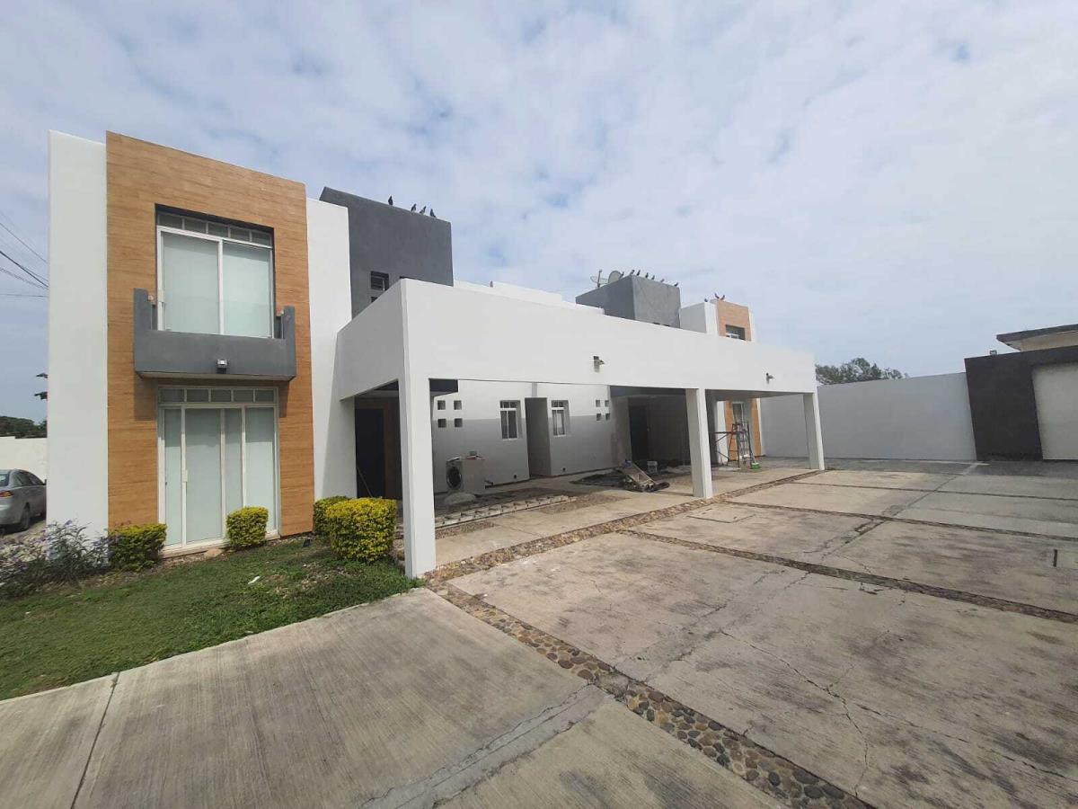 Casa en renta en Los Arcángeles, Tampico — foto 1 de 20