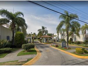 Casa en venta en Real de Valdepeñas, Zapopan — foto 2 de 10