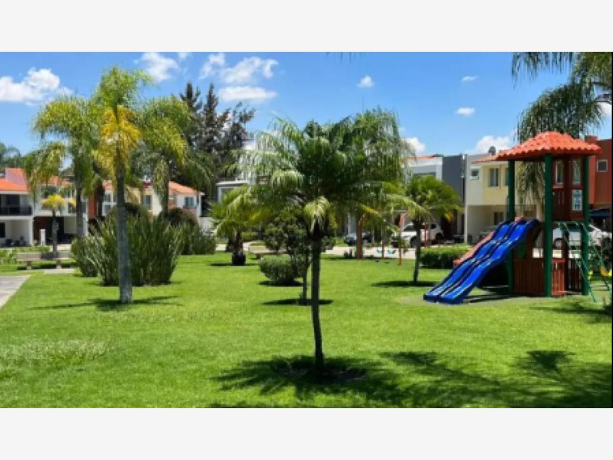 Casa en venta en Real de Valdepeñas, Zapopan — foto 1 de 10