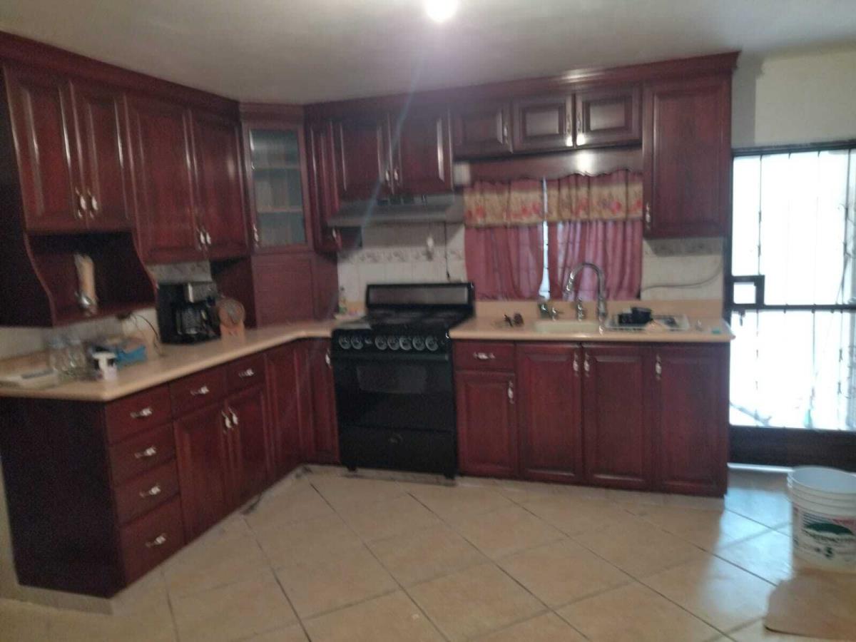 Vista 2 de Casa en Renta en Azteca, Guadalupe, Nuevo León