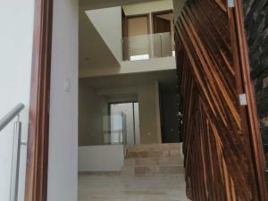 Casa en venta en Puerto de Buenavista, Morelia — foto 2 de 26