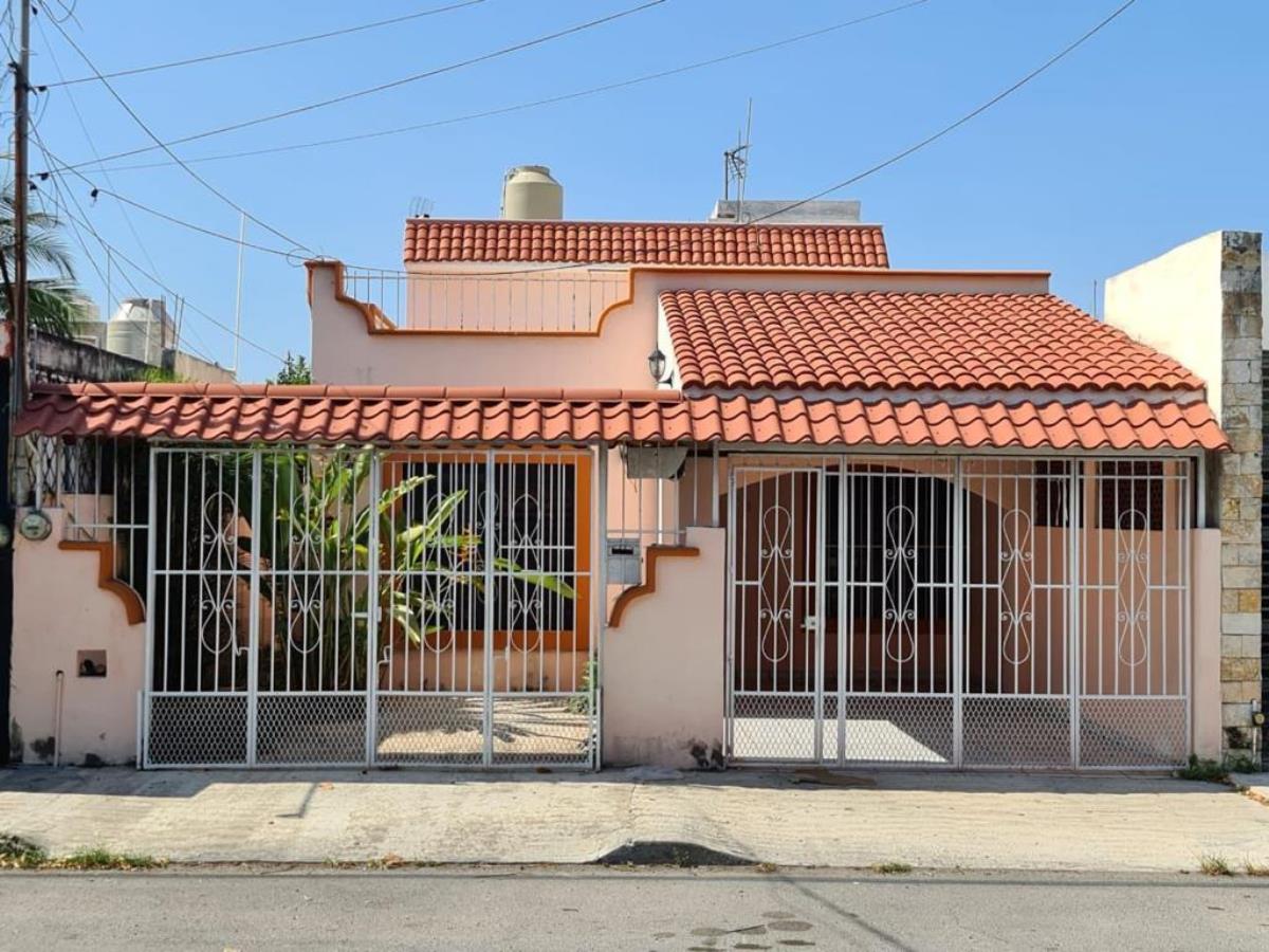 Casa en venta en Residencial Pensiones I y II, Mérida — foto 1 de 12