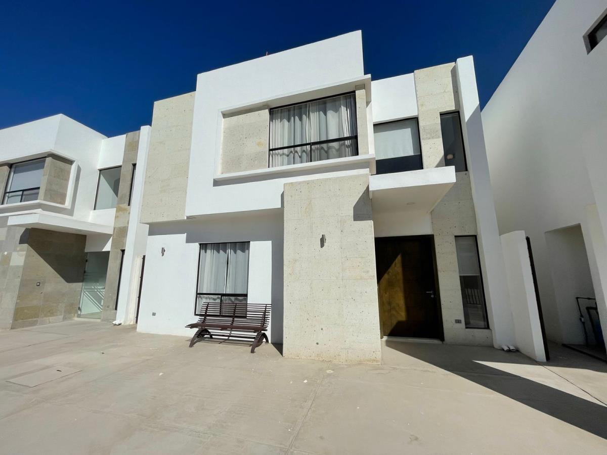 Casa en venta en Los Viñedos, Torreón — foto 1 de 17