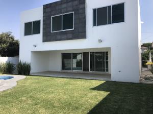 Casa en venta en Lomas de Cocoyoc, Atlatlahucan — foto 2 de 21