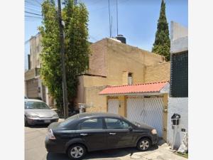 Casa en venta en Lomas Verdes (Conjunto Lomas Verdes), Naucalpan de Juárez — foto 3 de 8