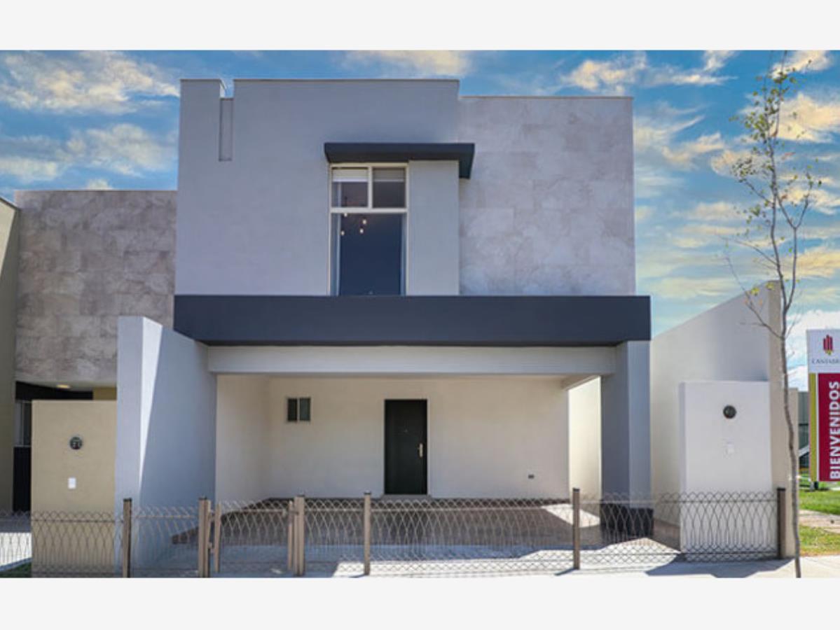Casa en venta en Cantabria, Saltillo — foto 1 de 17